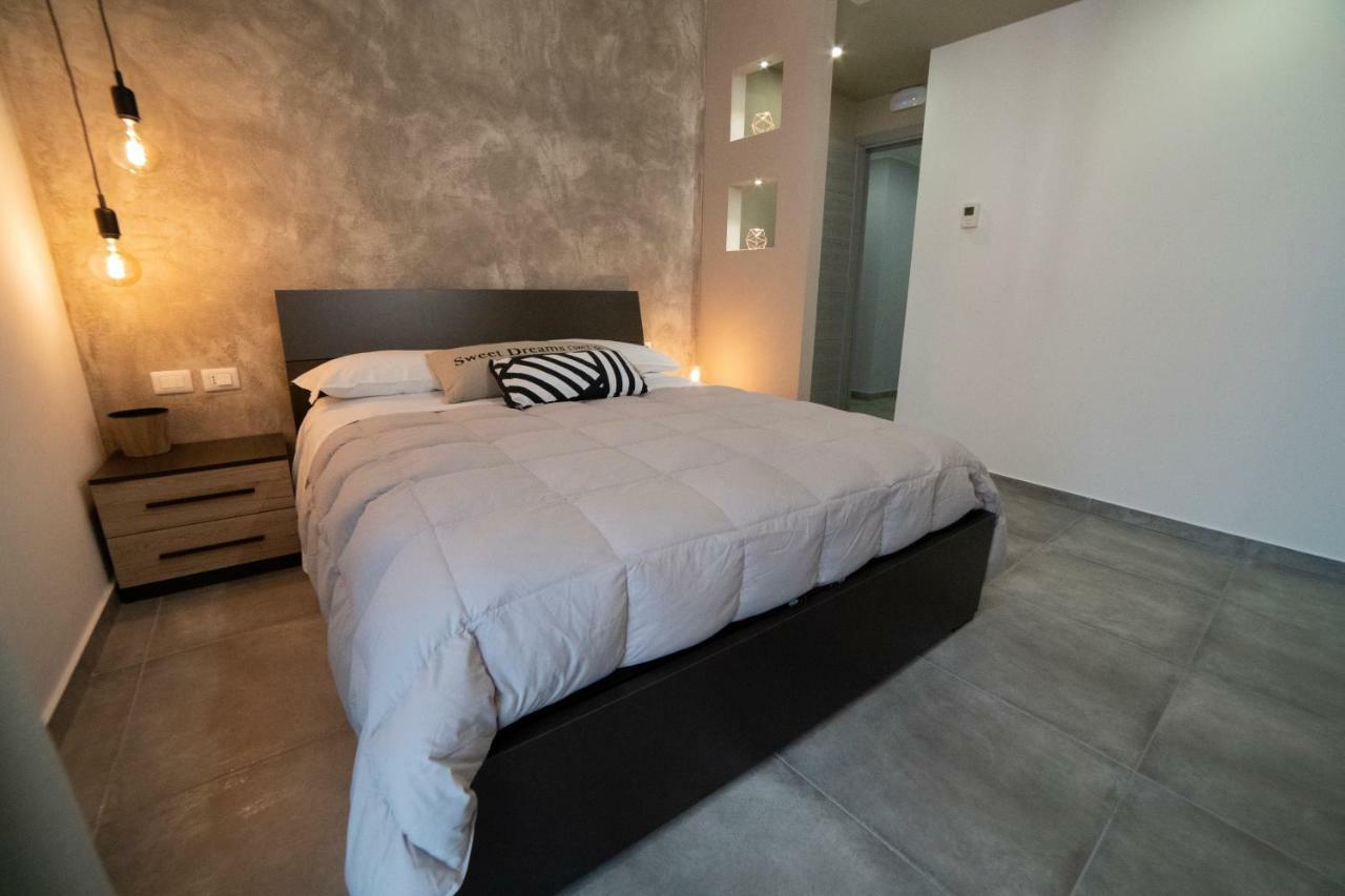 Anna & Alfredo Bed And Breakfast 제프라나에트니아 외부 사진